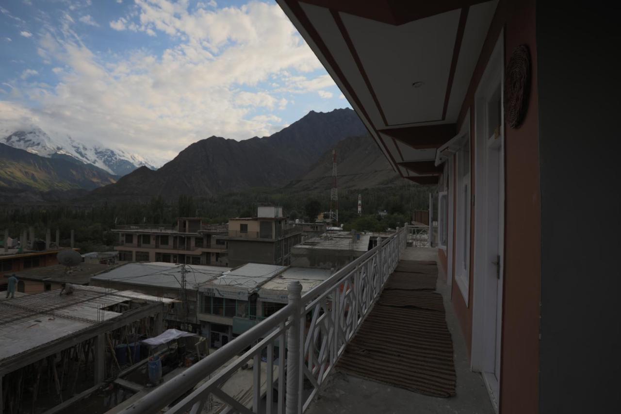 Hunza City Hotel Karimabad  Extérieur photo